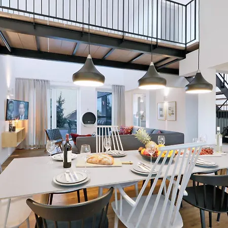 5 Bedroom Front In Lembruch-duemmer Lembruch