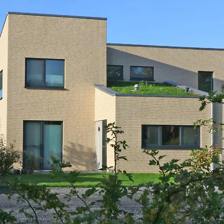 5 Bedroom Front In Lembruch-duemmer Ferienhaus